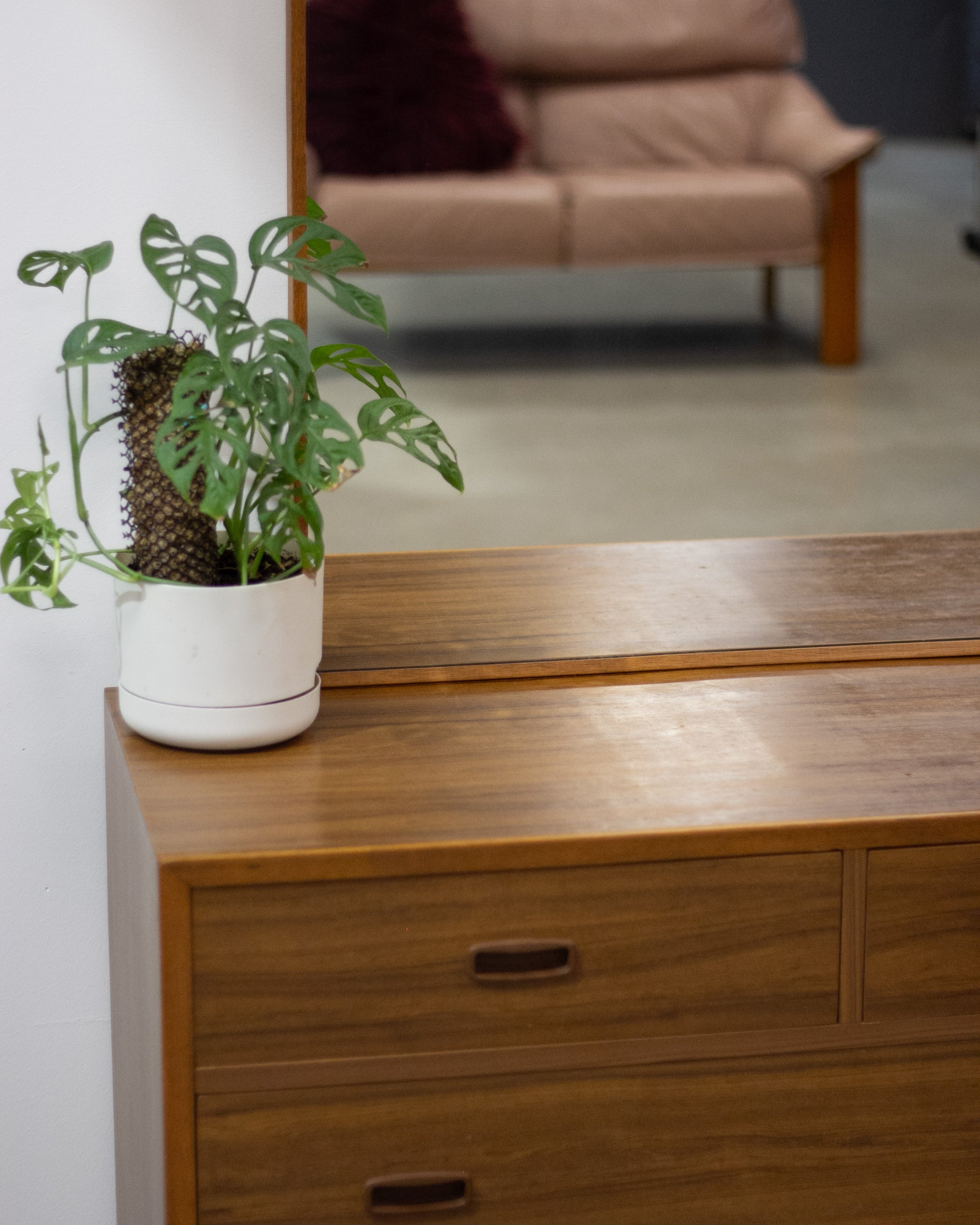 Dresser Drawers with Mirror by Eagle Remac